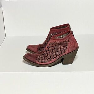 Independent Boot Company Boot